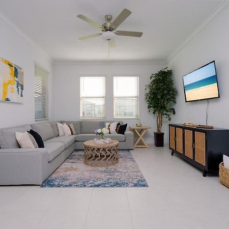 Modern Oasis! 3Br Townhouse In A Lagoon Community Wesley Chapel Eksteriør bilde