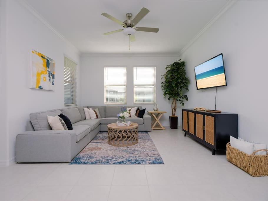 Modern Oasis! 3Br Townhouse In A Lagoon Community Wesley Chapel Eksteriør bilde