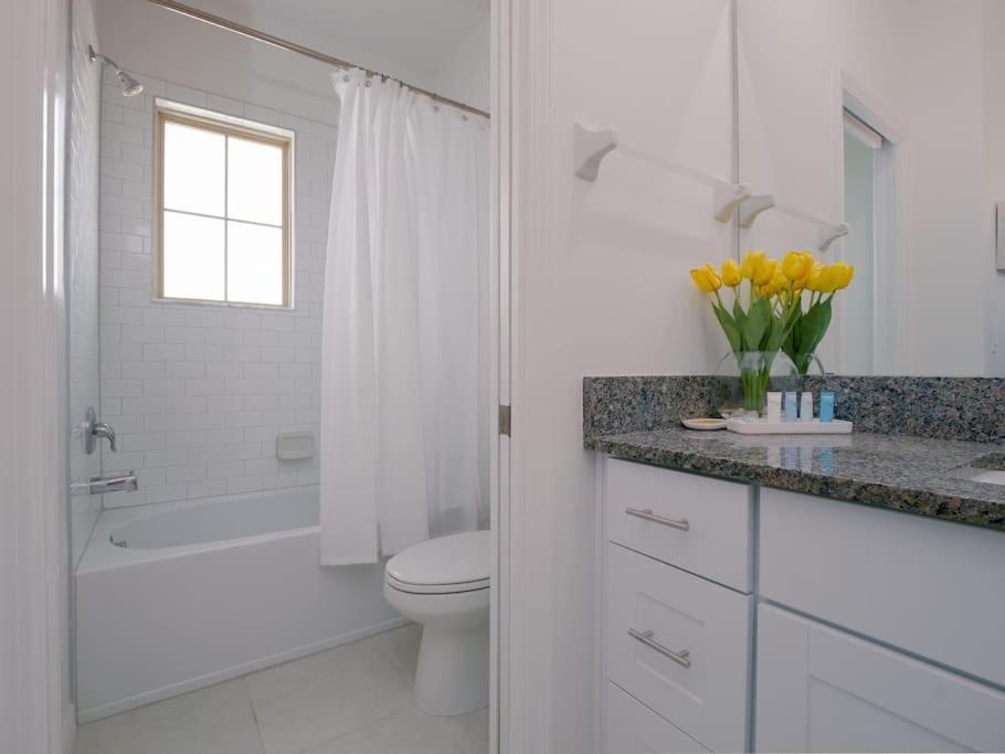 Modern Oasis! 3Br Townhouse In A Lagoon Community Wesley Chapel Eksteriør bilde